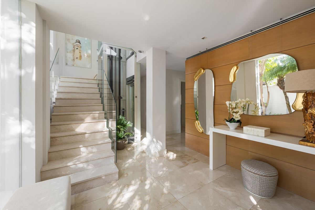 Villa for sale in Marbella