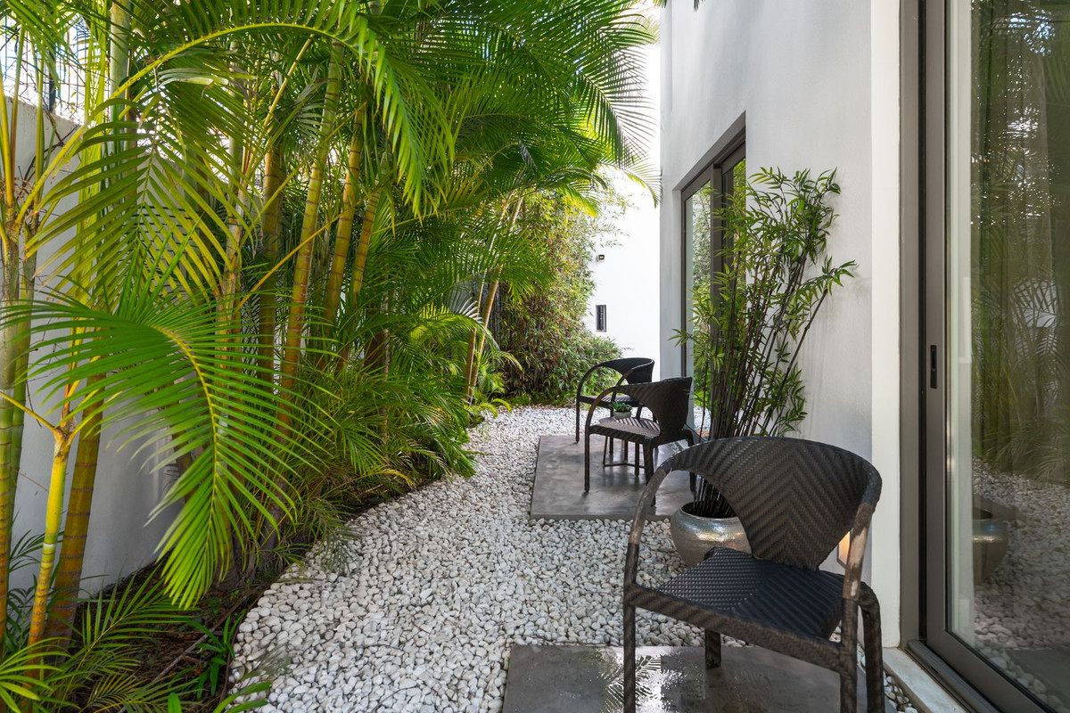 Villa for sale in Marbella
