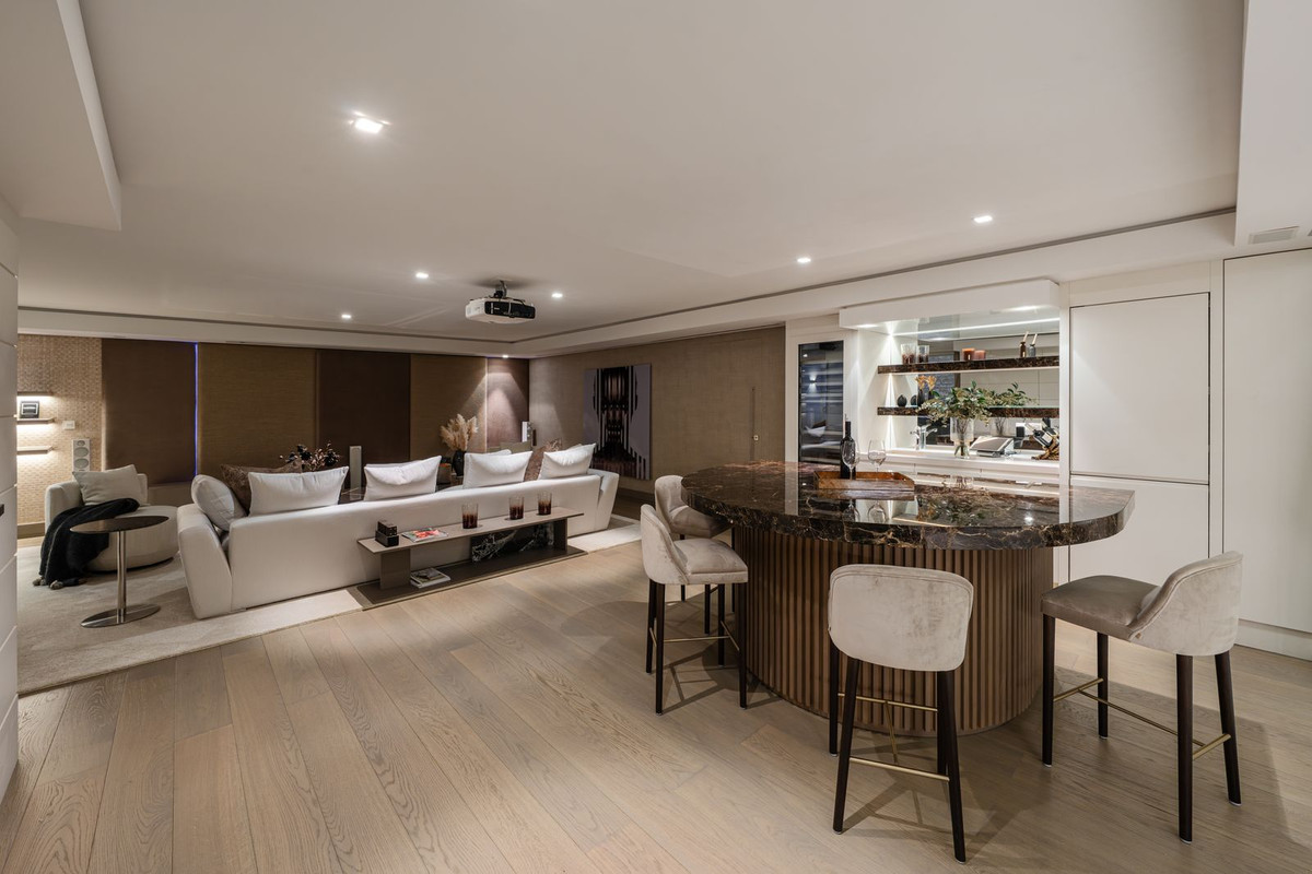 Villa for sale in Marbella