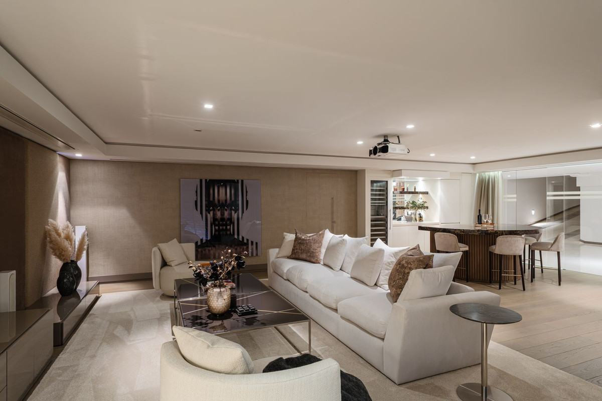 Villa for sale in Marbella