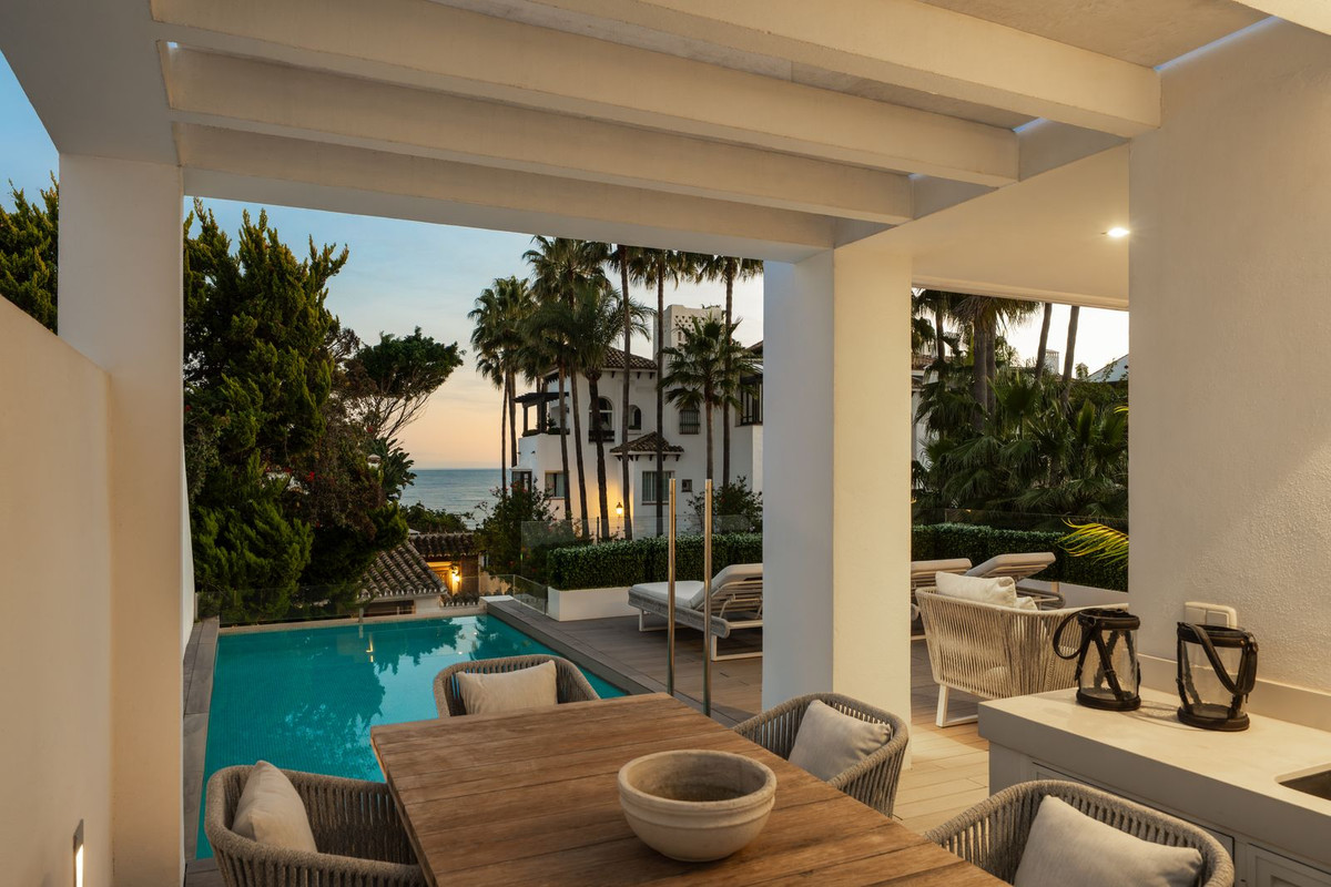 Villa for sale in Marbella