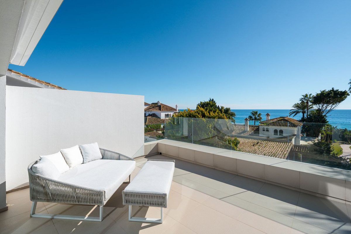 Villa for sale in Marbella