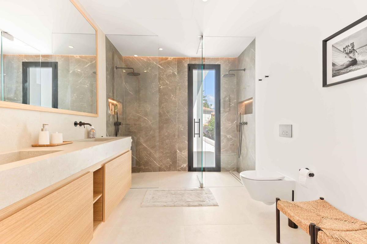 Villa for sale in Marbella