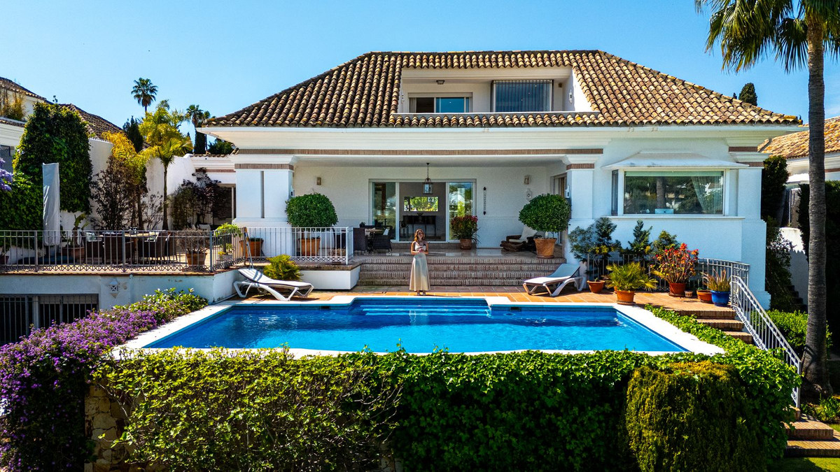 Villa for sale in Marbella