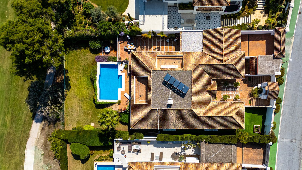 Villa for sale in Marbella