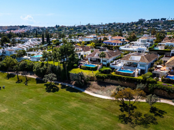 Villa for sale in Marbella