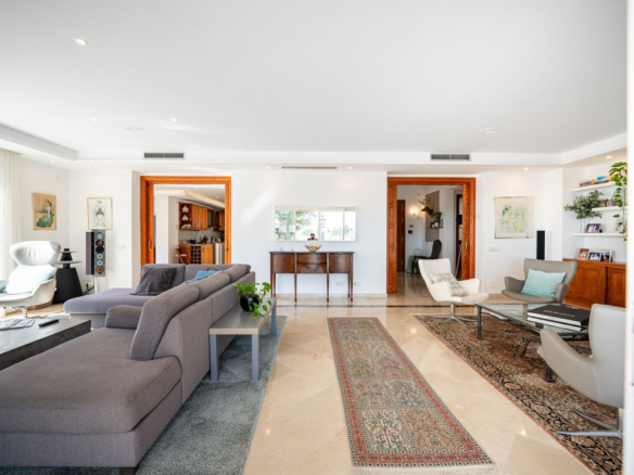 Villa for sale in Marbella