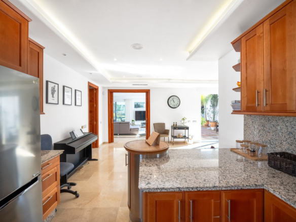 Villa for sale in Marbella