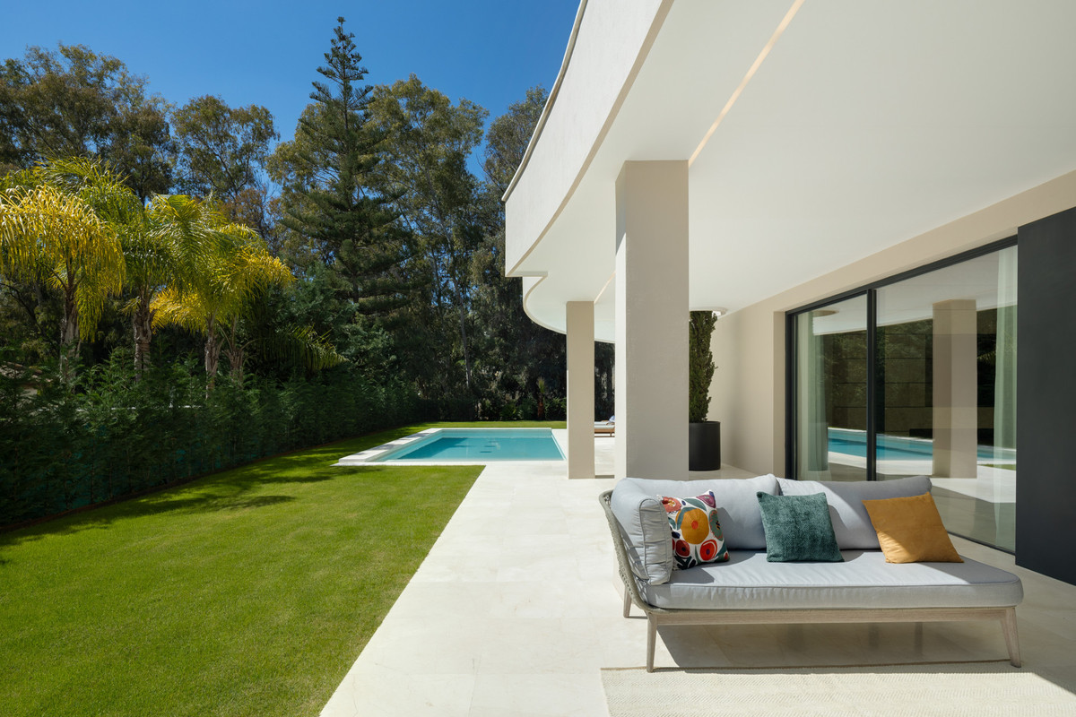 Villa for sale in Marbella
