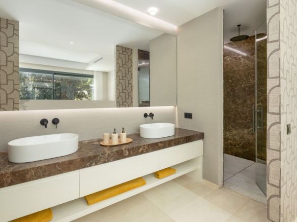 Villa for sale in Marbella