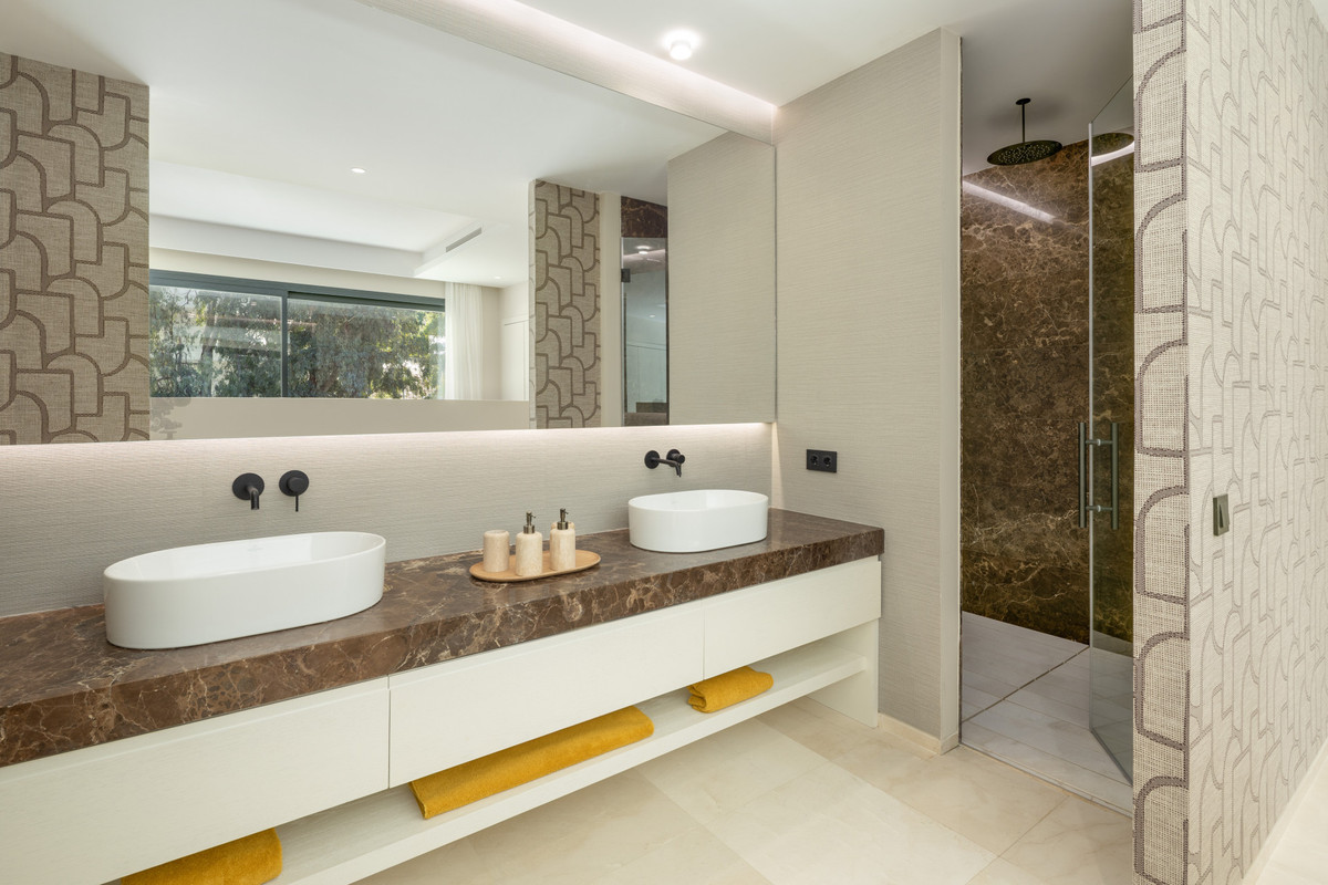 Villa for sale in Marbella
