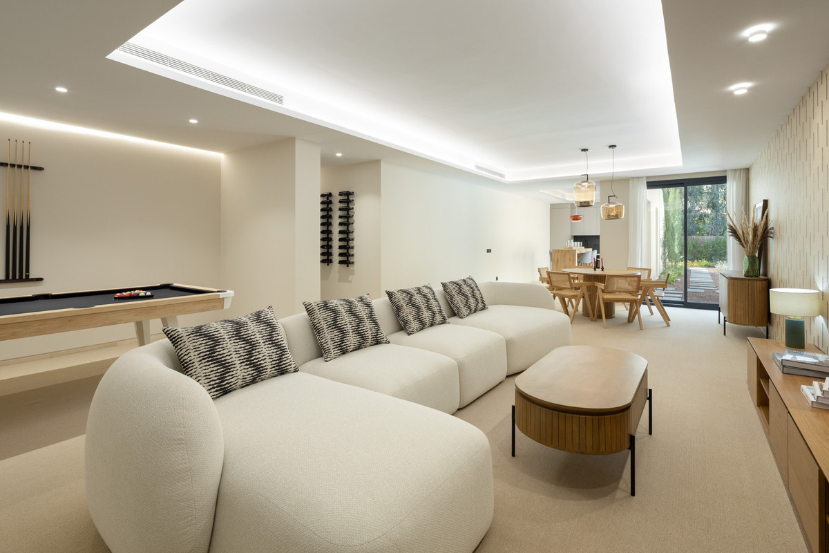 Villa for sale in Marbella