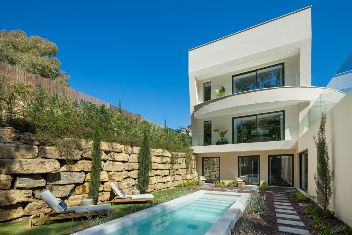 Villa for sale in Marbella