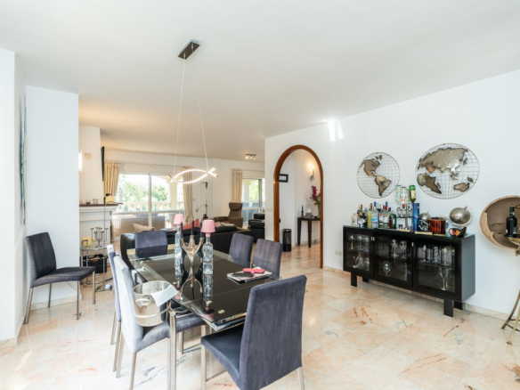 Villa for sale in Marbella
