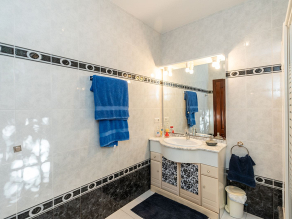 Villa for sale in Marbella