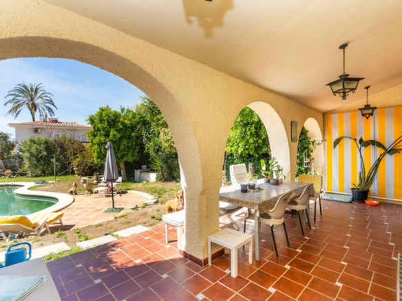 Villa for sale in Marbella