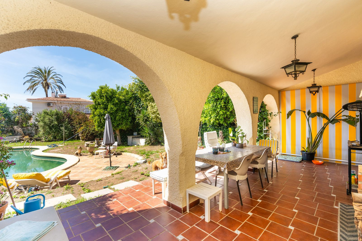 Villa for sale in Marbella