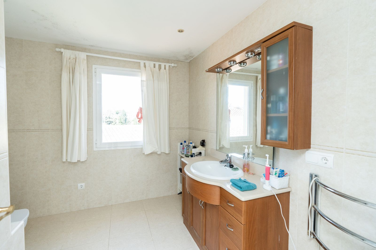 Villa for sale in Marbella