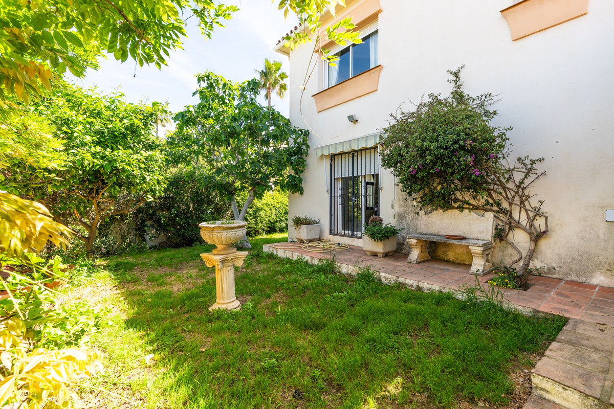 Villa for sale in Marbella