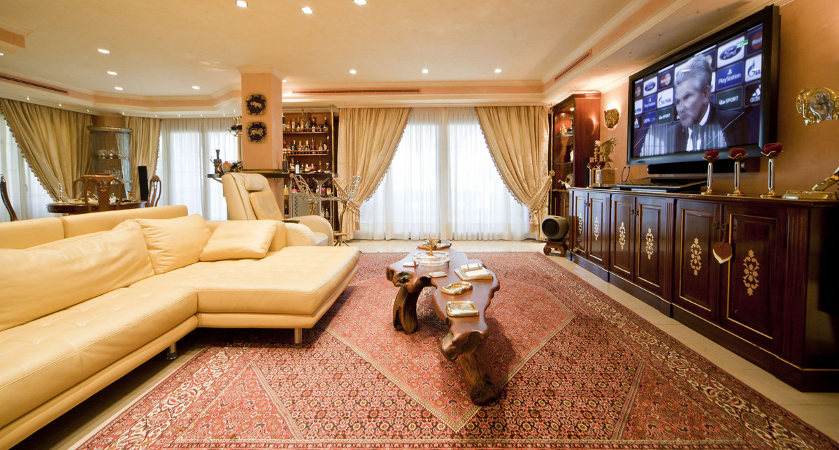 Villa for sale in Marbella