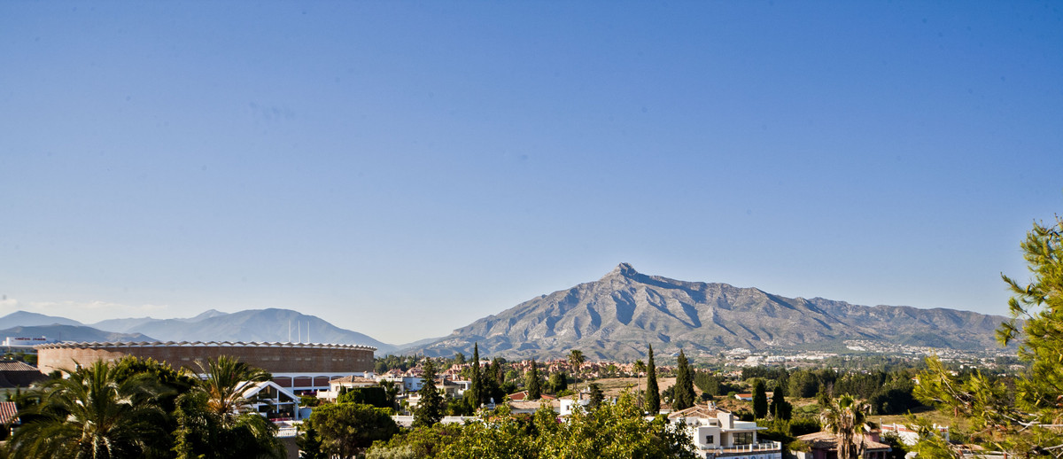 Villa for sale in Marbella