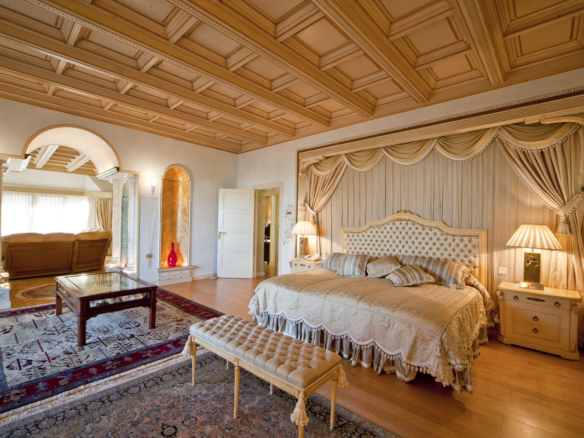 Villa for sale in Marbella