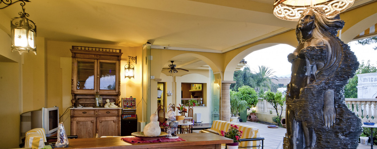 Villa for sale in Marbella