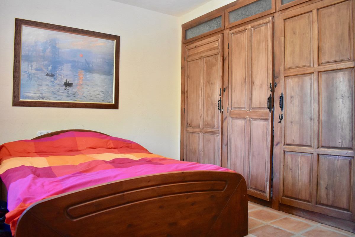 Villa for sale in Mijas