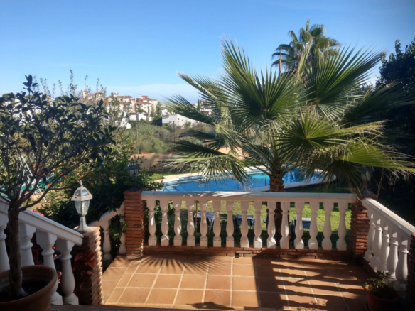Villa for sale in Mijas