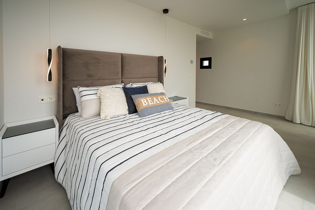 Villa for sale in Mijas