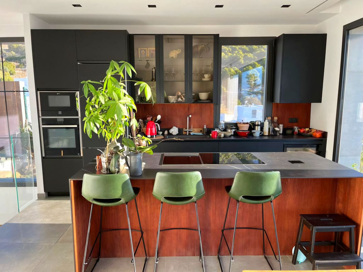 Villa for sale in Mijas