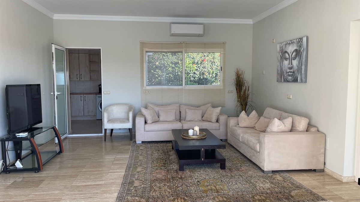 Villa for sale in Mijas