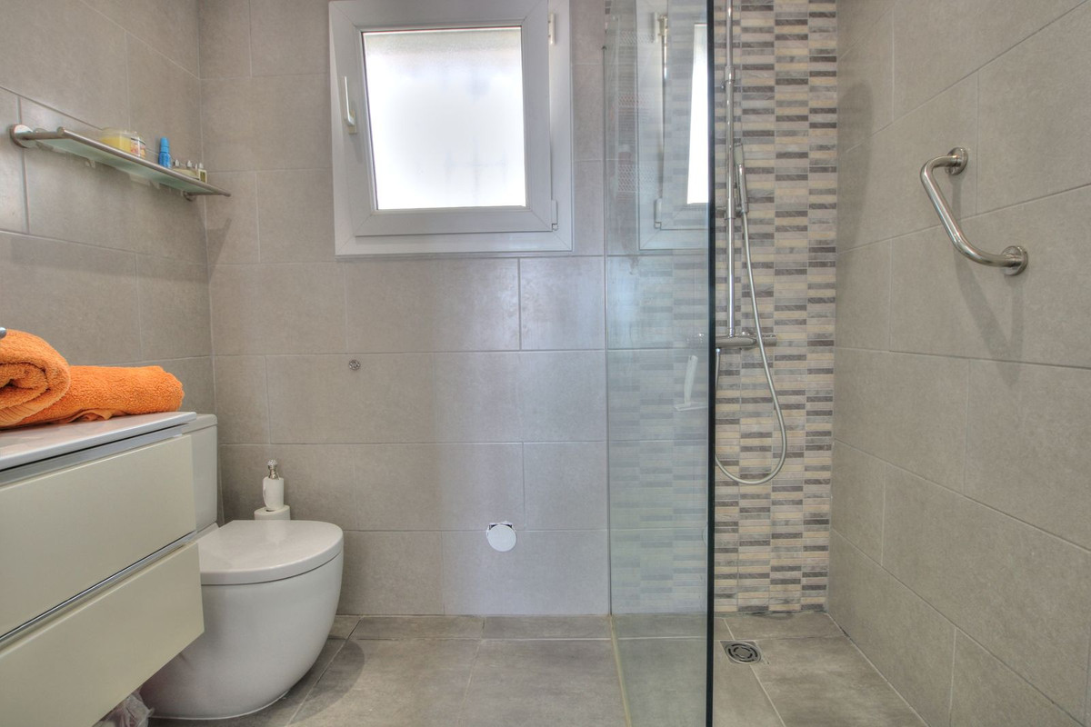 Villa for sale in Mijas