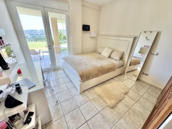 Villa for sale in Mijas