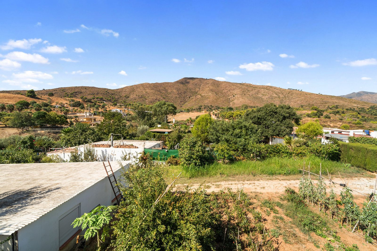 Villa for sale in Mijas