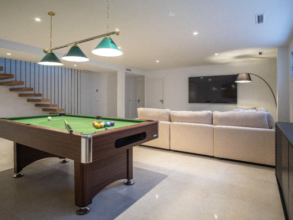 Villa for sale in Mijas