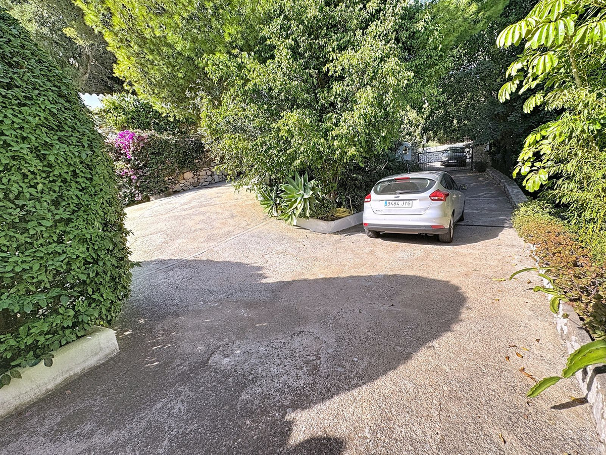 Villa for sale in Mijas