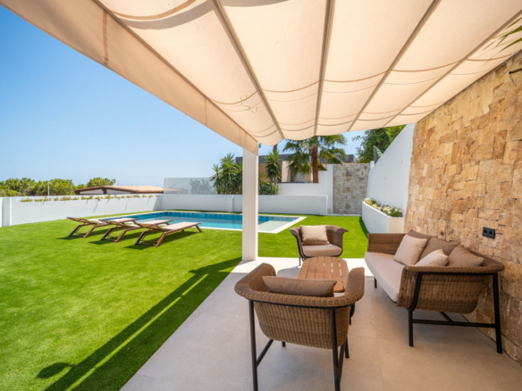 Villa for sale in Mijas