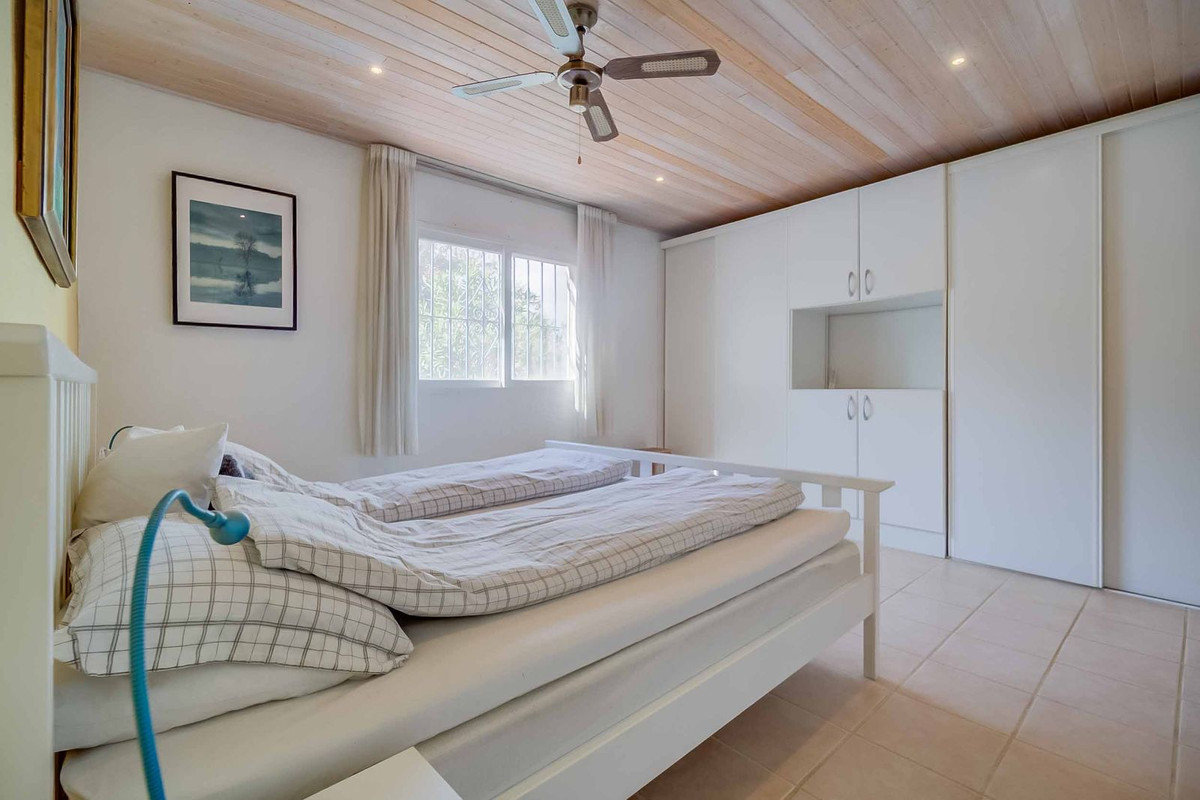 Villa for sale in Mijas