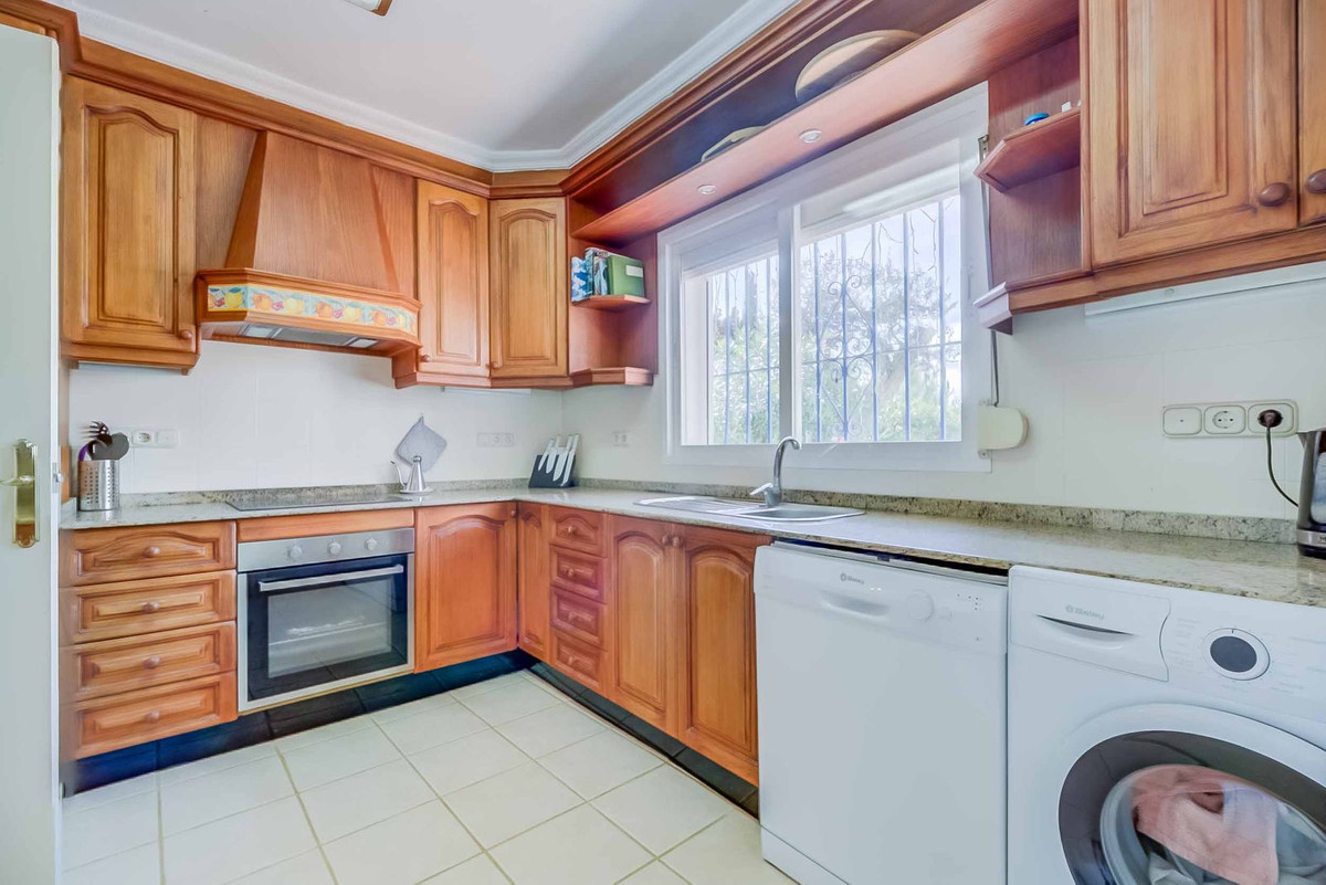 Villa for sale in Mijas