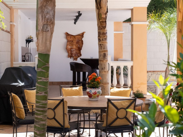 Villa for sale in Mijas