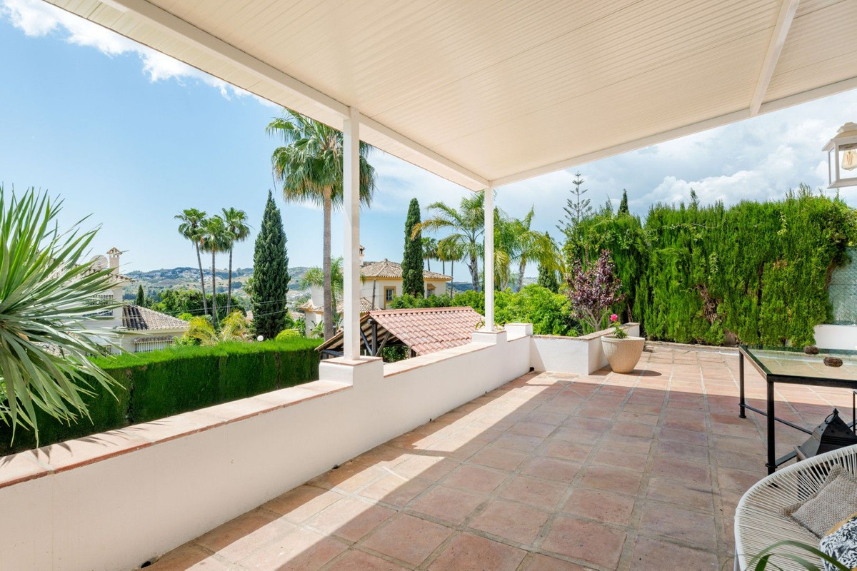Villa for sale in Mijas