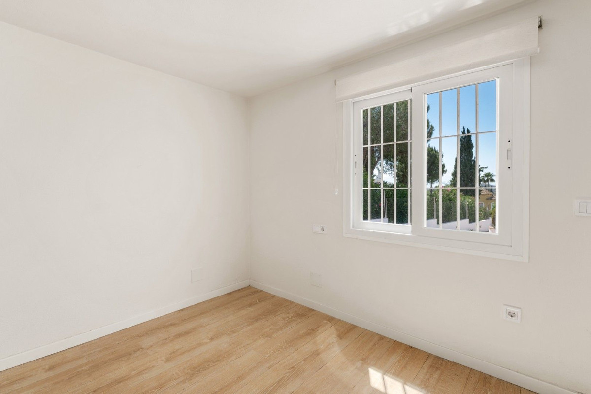 Villa for sale in Mijas