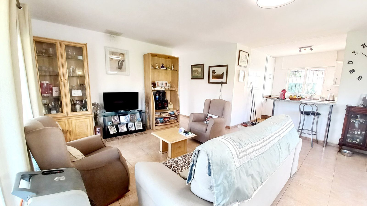 Villa for sale in Mijas