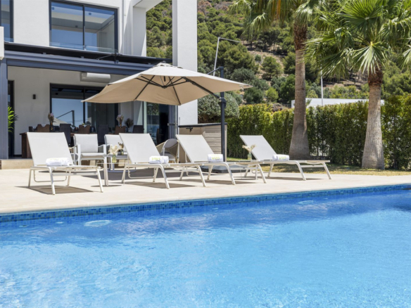 Villa for sale in Mijas