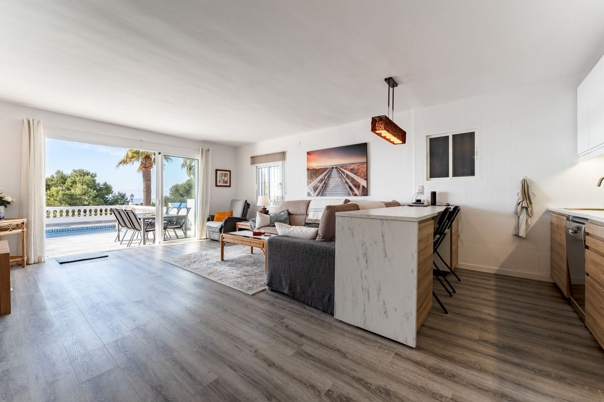 Villa for sale in Mijas