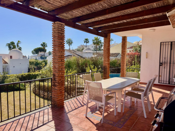 Villa for sale in Mijas