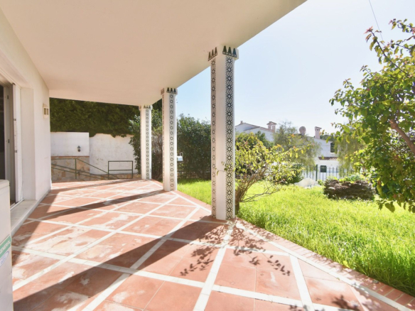 Villa for sale in Mijas