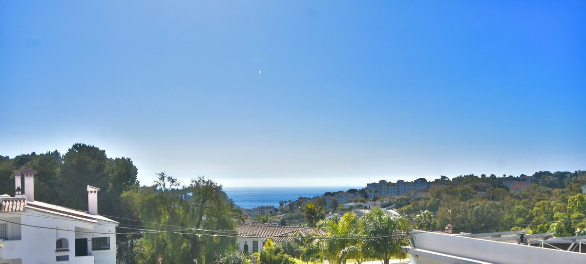 Villa for sale in Mijas
