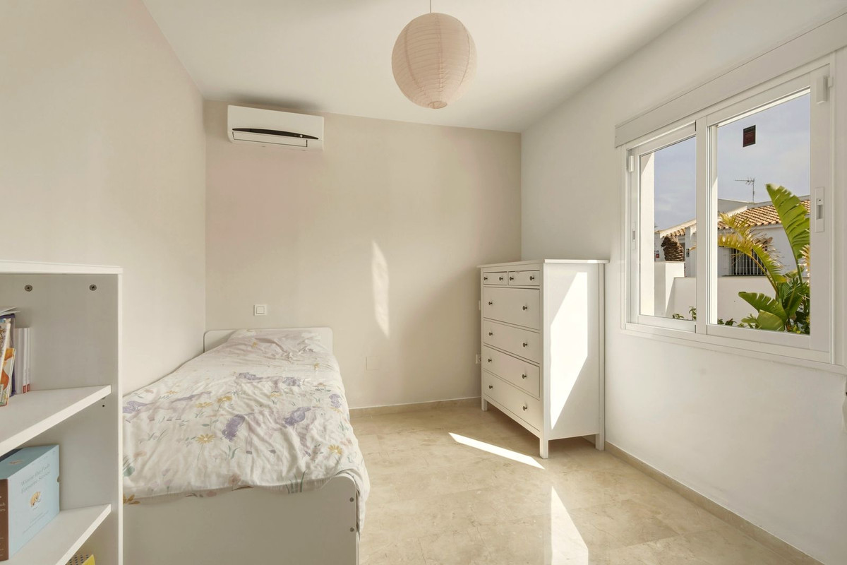 Villa for sale in Mijas